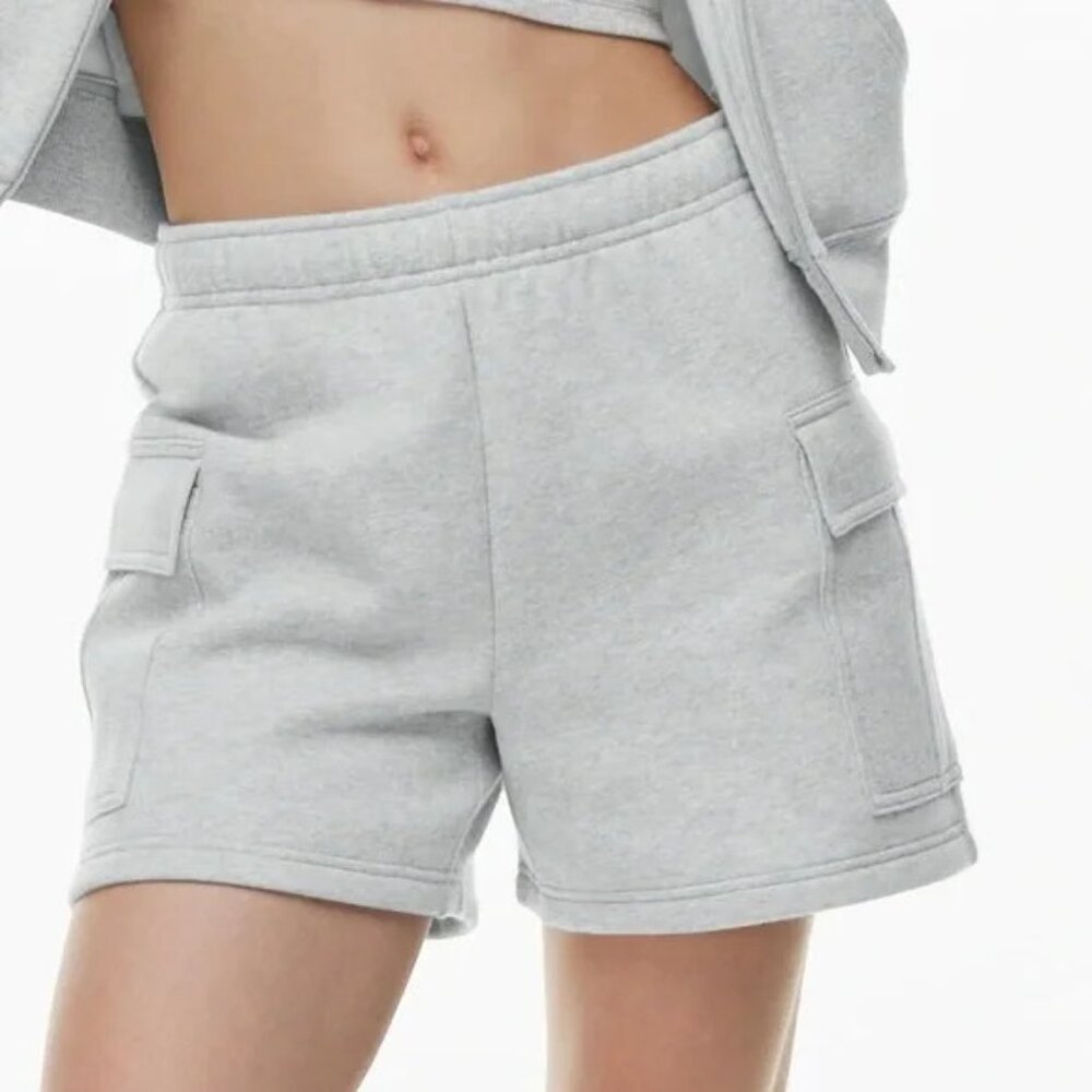 Aritzia TNA Heather Grey‎ Cozy Fleece Mega Fit Sweatfleece Shorts